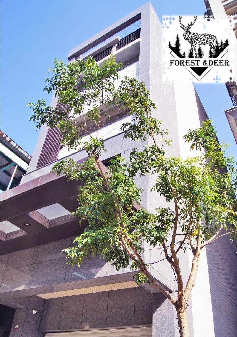 Forest Deer Black Tea Homestay Tainan Exterior foto